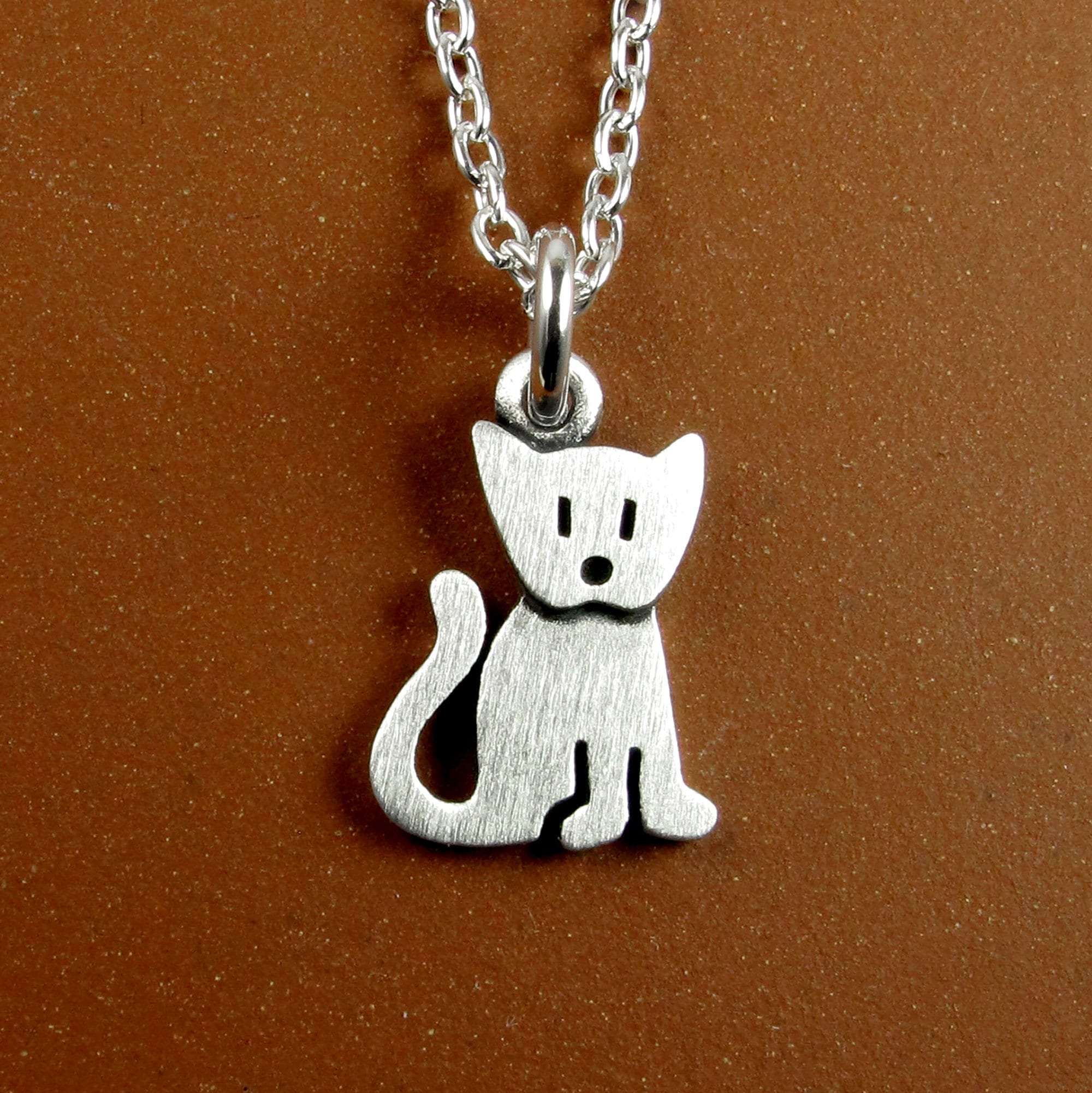 Sitting Kitten Pendant Necklace - Silver Plated