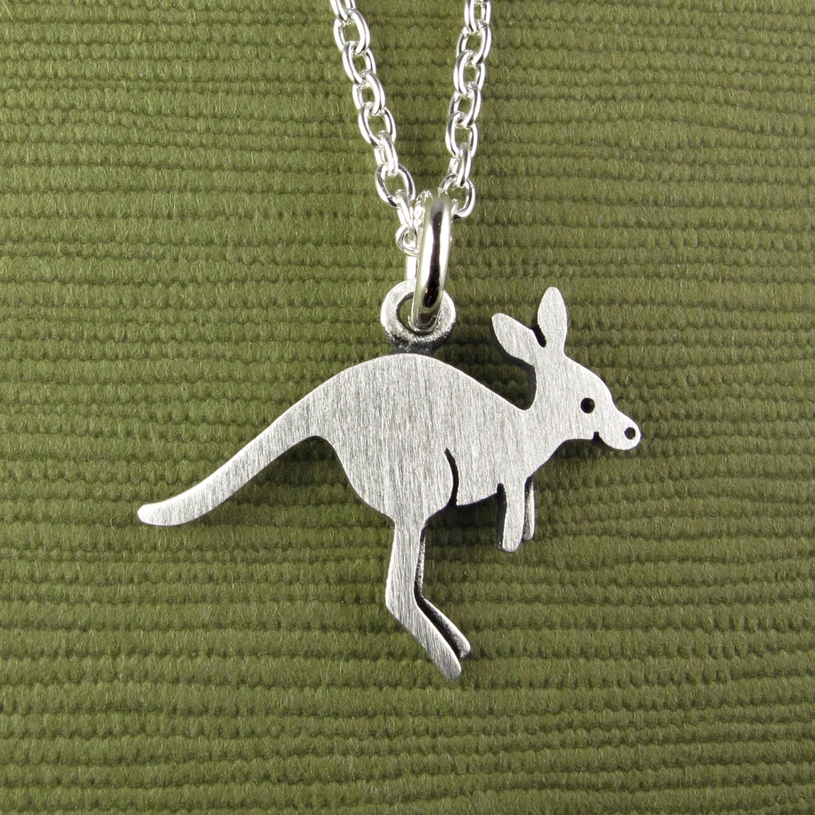 Kangaroo Pendant Necklace - Silver Plated